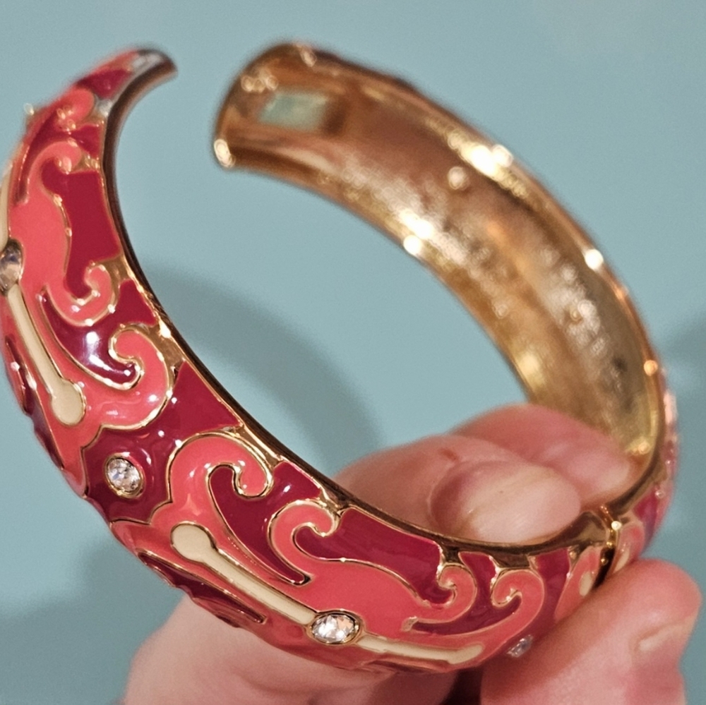 Nordstrom Sequin Intricate Pink and Gold Bracelet with Crystal Accents NWOT - Picture 3 of 4